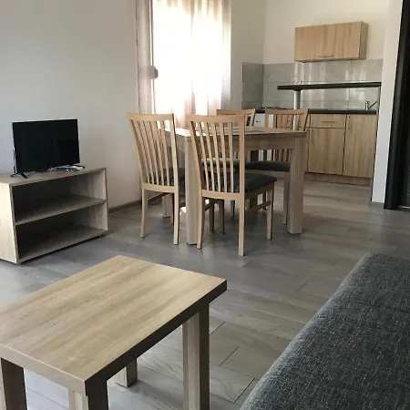Apartment Srebrna Kap Veliko Gradiste