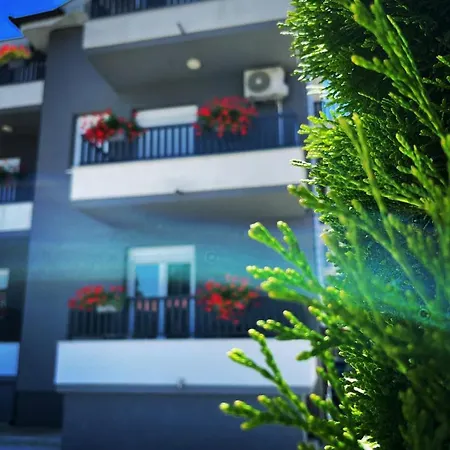 Srebrna Kap Apartment Veliko Gradiste