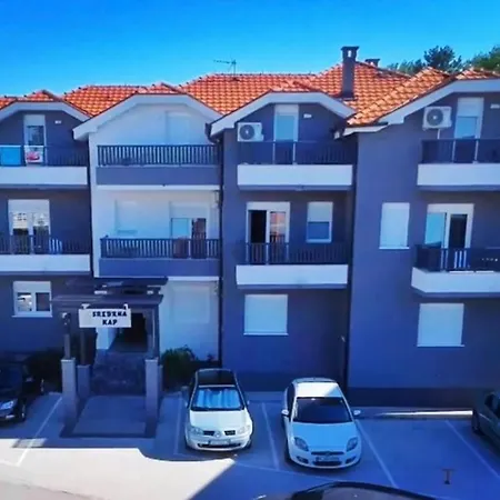 Srebrna Kap Apartment Veliko Gradiste