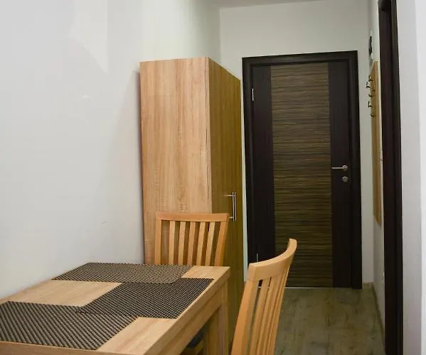 Srebrna Kap Apartment Veliko Gradiste