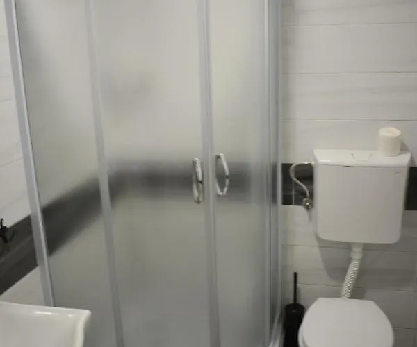 Srebrna Kap Apartment Veliko Gradiste